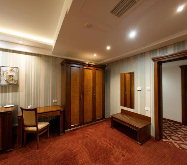room thumbnail
