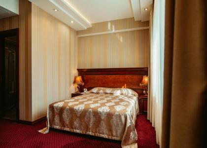 room 145 thumbnail 1